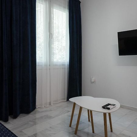 וולוס Az Modern Studio מראה חיצוני תמונה